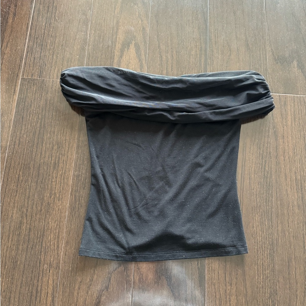 Reformation Elegant Black Off-Shoulder Top - Picture 4 of 4
